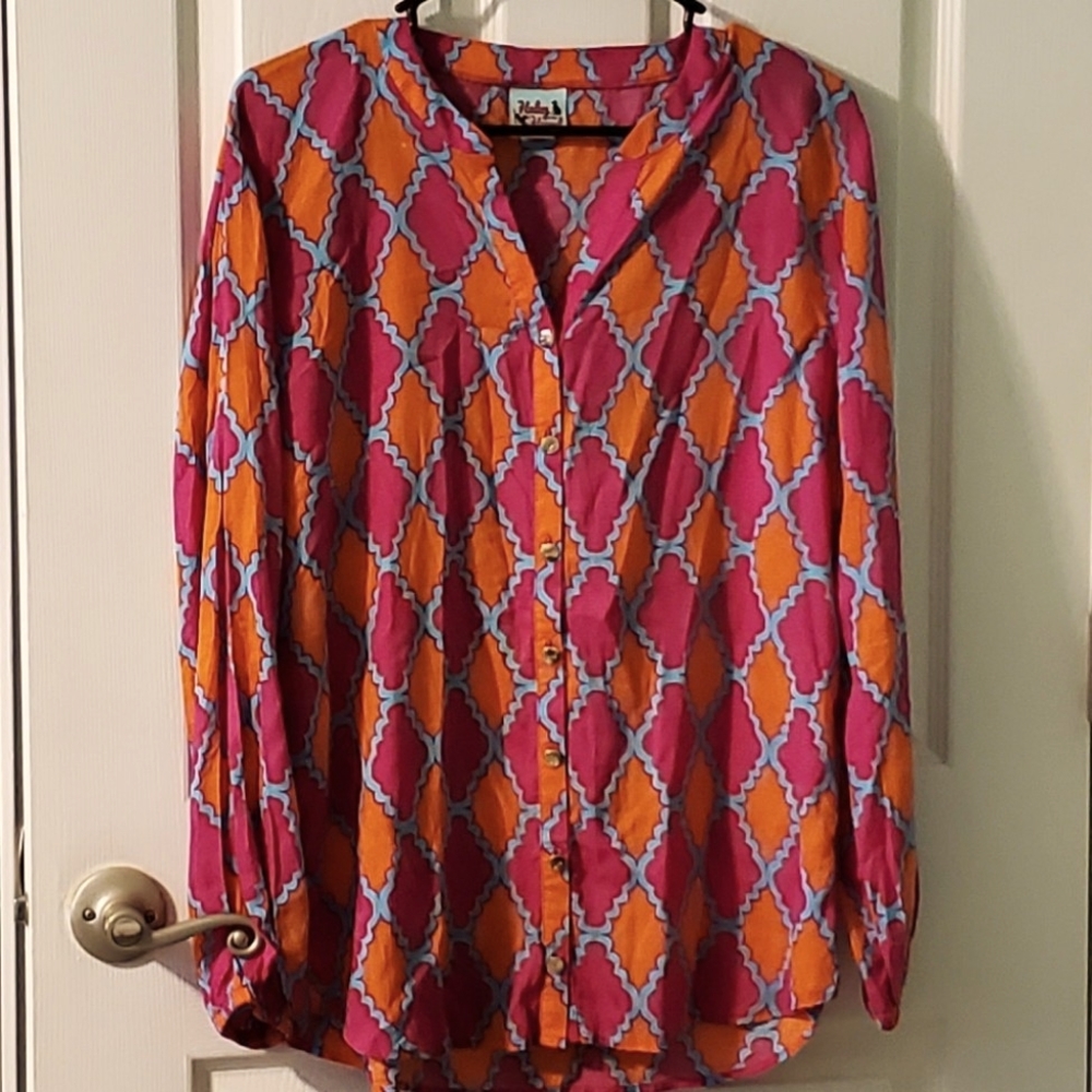 Haley & the Hound Quatrefoil Print Stella Shirt